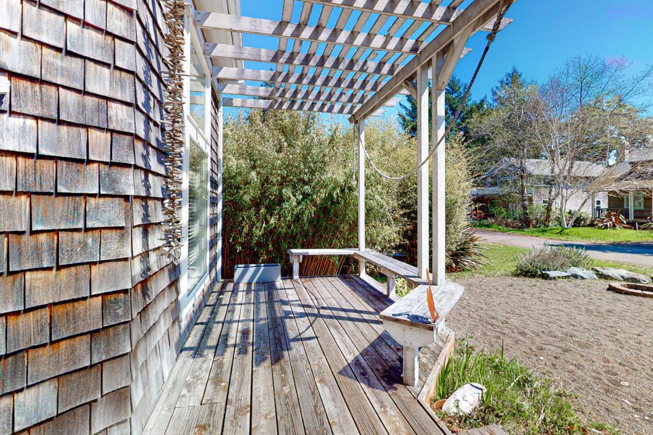 Castaway Cabin Manzanita Luaran gambar